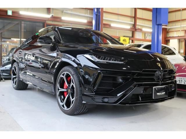 2024 Lamborghini Urus S - photo 1 2024 Lamborghini Urus S SUV for sale, Japanese used car export - photo 1 of 9 | GULJI TRADERS
