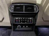 2025 Lamborghini Urus SE 4WD SUV for sale, Japanese used car export - photo 18 of 21 | GULJI TRADERS
