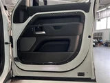 2020 Land Rover 110S 110S White Sedan for sale, Japanese used car export - photo 8 of 23 | GULJI TRADERS