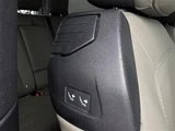 2021 Land Rover 90HSE 4WD 90HSE 4WD Gray Sedan for sale, Japanese used car export - photo 15 of 23 | GULJI TRADERS