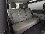 2021 Land Rover 90HSE 4WD 90HSE 4WD Gray Sedan for sale, Japanese used car export - photo 17 of 23 | GULJI TRADERS