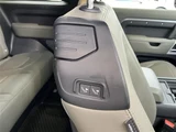 2021 Land Rover 90XSED 4WD 90XSED 4WD Gunmetal Sedan for sale, Japanese used car export - photo 13 of 24 | GULJI TRADERS