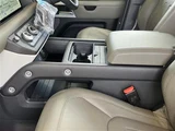 2021 Land Rover 90XSED 4WD 90XSED 4WD Gunmetal Sedan for sale, Japanese used car export - photo 19 of 24 | GULJI TRADERS