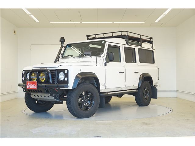 1998 Land Rover Defender 110 Tdi - photo 1 1998 Land Rover Defender 110 Tdi White Jeep for sale, Japanese used car export | GULJI TRADERS