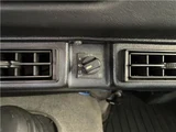 1998 Land Rover Defender 110 Tdi White Jeep for sale, Japanese used car export - photo 18 of 61 | GULJI TRADERS