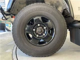 1998 Land Rover Defender 110 Tdi White Jeep for sale, Japanese used car export - photo 27 of 61 | GULJI TRADERS