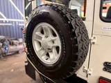 1999 Land Rover Defender 90 4WD White Jeep for sale, Japanese used car export - photo 32 of 53 | GULJI TRADERS