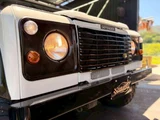 1999 Land Rover Defender 90 4WD White Jeep for sale, Japanese used car export - photo 43 of 53 | GULJI TRADERS
