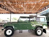 2002 Land Rover Defender 110SW Diesel Turbo 4WD Green Jeep for sale, Japanese used car export - photo 7 of 45 | GULJI TRADERS