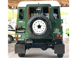 2002 Land Rover Defender 110SW Diesel Turbo 4WD Green Jeep for sale, Japanese used car export - photo 9 of 45 | GULJI TRADERS
