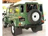 2002 Land Rover Defender 110SW Diesel Turbo 4WD Green Jeep for sale, Japanese used car export - photo 12 of 45 | GULJI TRADERS