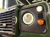 2002 Land Rover Defender 110SW Diesel Turbo 4WD Green Jeep for sale, Japanese used car export - photo 14 of 45 | GULJI TRADERS