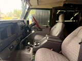 2002 Land Rover Defender 110SW Diesel Turbo 4WD Green Jeep for sale, Japanese used car export - photo 20 of 45 | GULJI TRADERS