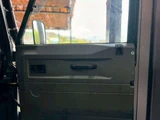 2002 Land Rover Defender 110SW Diesel Turbo 4WD Green Jeep for sale, Japanese used car export - photo 27 of 45 | GULJI TRADERS