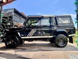 2003 Land Rover Defender 110S Diesel Turbo 4WD Black Jeep for sale, Japanese used car export - photo 7 of 44 | GULJI TRADERS
