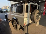 2004 Land Rover Defender 110 Silver Jeep for sale, Japanese used car export - photo 4 of 9 | GULJI TRADERS