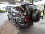 2020 Land Rover Defender 110 2.0L P300 4WD Black Jeep for sale, Japanese used car export - photo 8 of 39 | GULJI TRADERS