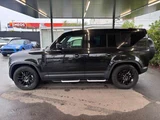 2020 Land Rover Defender 110 2.0L P300 4WD Black Jeep for sale, Japanese used car export - photo 9 of 39 | GULJI TRADERS