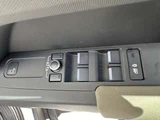 2021 Land Rover Defender 110 S 3.0L D300 Diesel Turbo 4WD White Jeep for sale, Japanese used car export - photo 25 of 62 | GULJI TRADERS