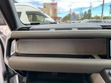 2021 Land Rover Defender 110 S 3.0L D300 Diesel Turbo 4WD White Jeep for sale, Japanese used car export - photo 38 of 62 | GULJI TRADERS