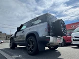 2021 Land Rover Defender 90HSE Gray Jeep for sale, Japanese used car export - photo 41 of 45 | GULJI TRADERS