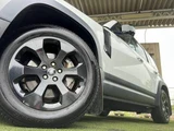 2021 Land Rover Defender 110 S White Jeep for sale, Japanese used car export - photo 19 of 20 | GULJI TRADERS