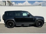2021 Land Rover Defender 110 S 3.0L D300 Other Jeep for sale, Japanese used car export - photo 4 of 9 | GULJI TRADERS