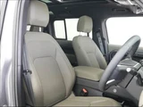2022 Land Rover Defender 110X Dynamic SE D300 Silver Jeep for sale, Japanese used car export - photo 9 of 50 | GULJI TRADERS