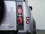 2022 Land Rover Defender 110X Dynamic SE D300 Silver Jeep for sale, Japanese used car export - photo 26 of 50 | GULJI TRADERS