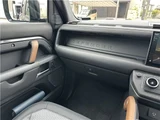 2022 Land Rover Defender 4WD Gunmetal Jeep for sale, Japanese used car export - photo 27 of 67 | GULJI TRADERS