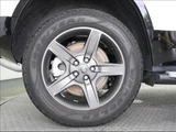 2022 Land Rover Defender 110 X-DYNAMIC White Jeep for sale, Japanese used car export - photo 23 of 50 | GULJI TRADERS