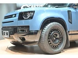 2022 Land Rover Defender 110X Dynamic HSE 4WD Blue Jeep for sale, Japanese used car export - photo 40 of 62 | GULJI TRADERS