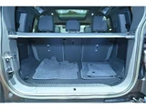 2022 Land Rover Defender 110X Dynamic HSE 4WD Blue Jeep for sale, Japanese used car export - photo 56 of 62 | GULJI TRADERS