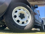 2022 Land Rover Defender 90 Brown Jeep for sale, Japanese used car export - photo 19 of 20 | GULJI TRADERS