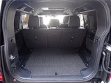 2023 Land Rover Defender 110X Dynamic HSE 4WD White Jeep for sale, Japanese used car export - photo 45 of 50 | GULJI TRADERS