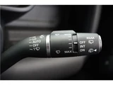 2023 Land Rover Defender 110X D300 Other Jeep for sale, Japanese used car export - photo 17 of 80 | GULJI TRADERS