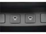 2023 Land Rover Defender 110X D300 Other Jeep for sale, Japanese used car export - photo 47 of 80 | GULJI TRADERS