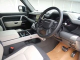 2023 Land Rover Defender 110X- Dynamic HSE D300 Other Jeep for sale, Japanese used car export - photo 6 of 27 | GULJI TRADERS