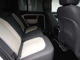 2023 Land Rover Defender 110X- Dynamic HSE D300 Other Jeep for sale, Japanese used car export - photo 11 of 27 | GULJI TRADERS