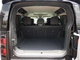 2023 Land Rover Defender 110X- Dynamic HSE D300 Other Jeep for sale, Japanese used car export - photo 12 of 27 | GULJI TRADERS
