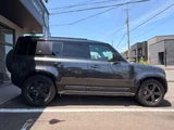 2023 Land Rover Defender 110X- Dynamic SE Gunmetal Jeep for sale, Japanese used car export - photo 8 of 32 | GULJI TRADERS