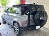 2023 Land Rover Defender 110X- Dynamic SE D300 Gray Jeep for sale, Japanese used car export - photo 4 of 40 | GULJI TRADERS