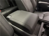 2023 Land Rover Defender 110X- Dynamic HSE D300 Silver Jeep for sale, Japanese used car export - photo 28 of 78 | GULJI TRADERS