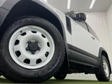 2023 Land Rover Defender 90 Other Jeep for sale, Japanese used car export - photo 19 of 20 | GULJI TRADERS