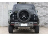 2023 Land Rover Defender 110 V8 P525 Black Jeep for sale, Japanese used car export - photo 5 of 9 | GULJI TRADERS