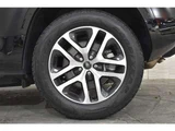 2023 Land Rover Defender 110 X Dynamic SE Black Jeep for sale, Japanese used car export - photo 8 of 9 | GULJI TRADERS
