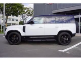 2023 Land Rover Defender 110X- Dynamic HSE D300 White Jeep for sale, Japanese used car export - photo 4 of 9 | GULJI TRADERS