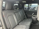 2024 Land Rover Defender 110X Dynamic HSE3.0 Black Jeep for sale, Japanese used car export - photo 24 of 64 | GULJI TRADERS
