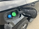 2024 Land Rover Defender 110X Dynamic HSE3.0 Black Jeep for sale, Japanese used car export - photo 59 of 64 | GULJI TRADERS