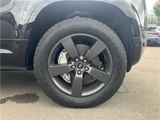 2024 Land Rover Defender 110X Dynamic HSE3.0 Black Jeep for sale, Japanese used car export - photo 60 of 64 | GULJI TRADERS